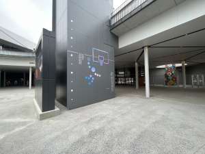 05_エレベーター壁面（バルーナーズ） (4).jpg